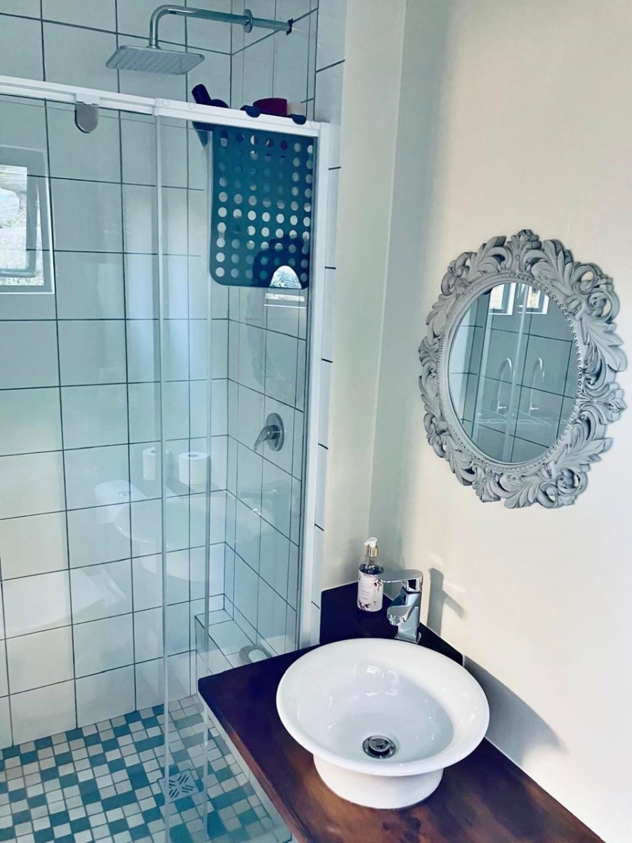 To Let 3 Bedroom Property for Rent in Robberg Ridge Western Cape